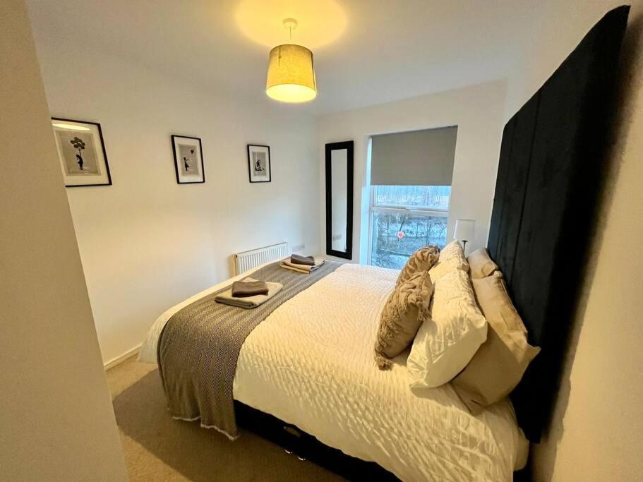 Etihad Fc 2Br Apartment With Water View Manchester Eksteriør bilde