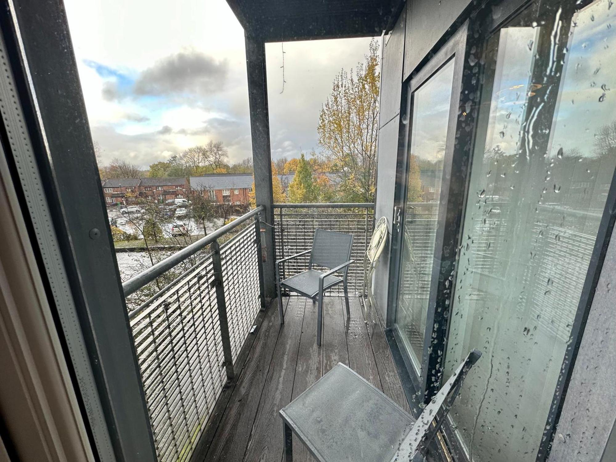 Etihad Fc 2Br Apartment With Water View Manchester Eksteriør bilde